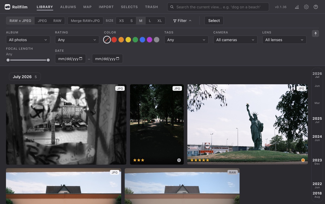 The filter bar open above the library grid, with album, rating, colour, tag, camera, lens, focal length and date controls.
