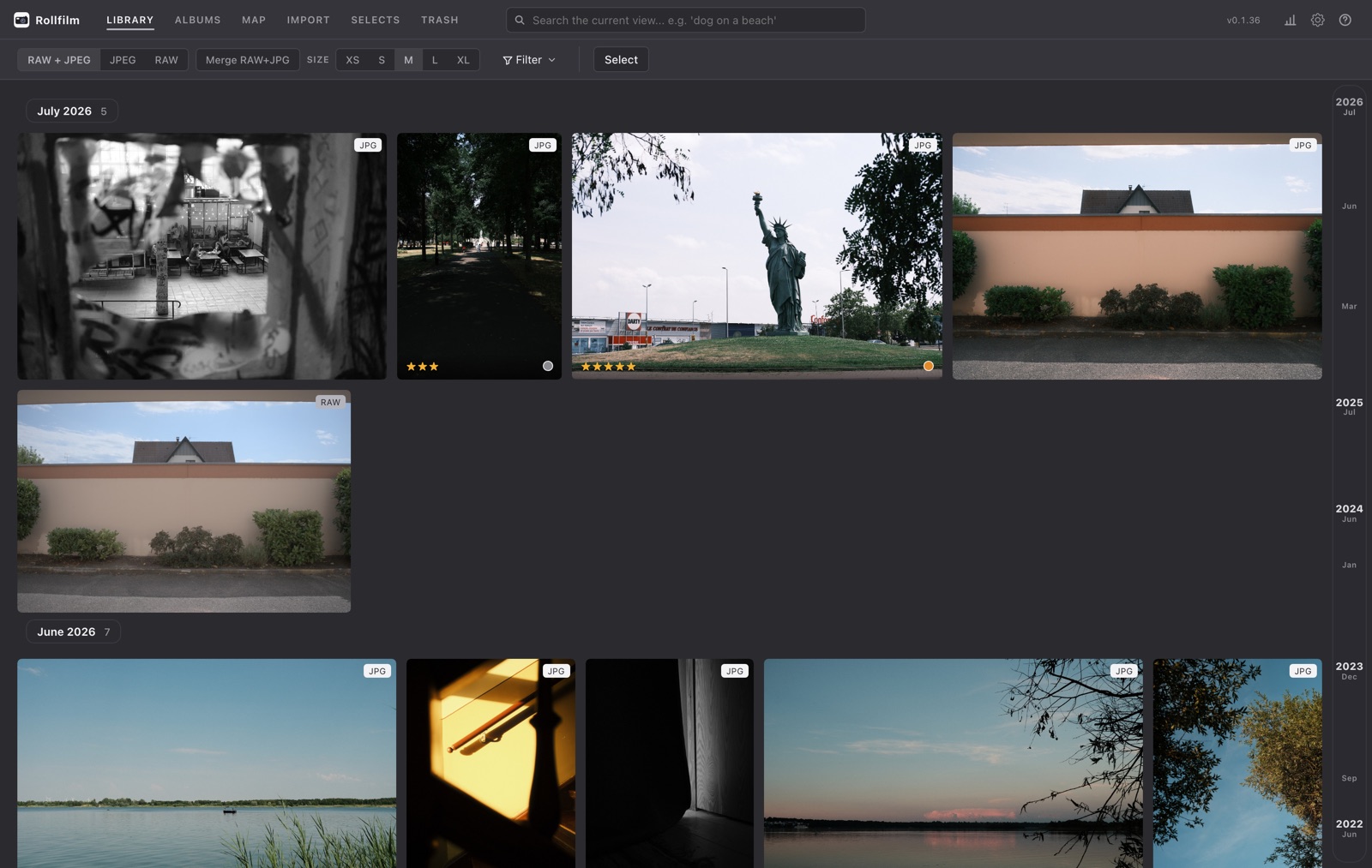 The Rollfilm library: photos grouped by month, with a filter bar for album, rating, colour label, tag, camera and date.
